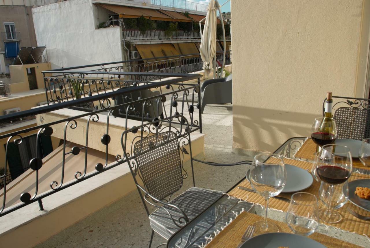 Soulis' Penthouse Near Acropolis Apartment Athens Ngoại thất bức ảnh